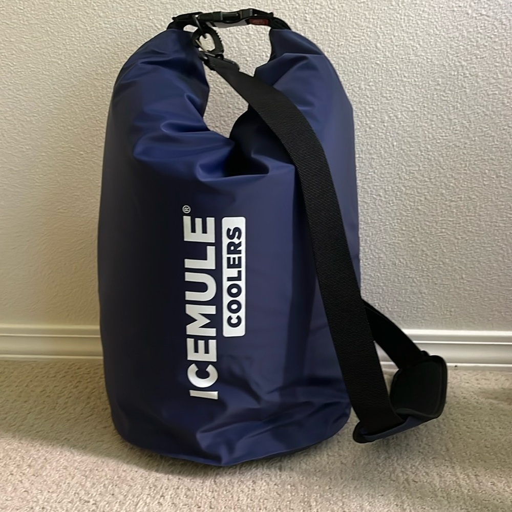SOLD Icemule Coolers Classic Large Cooler Bag